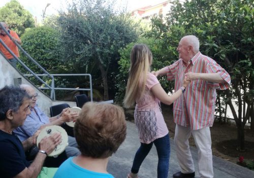 musicoterapia Caffè della memoria Fondazione Antonio Della Monica Cava de' Tirreni